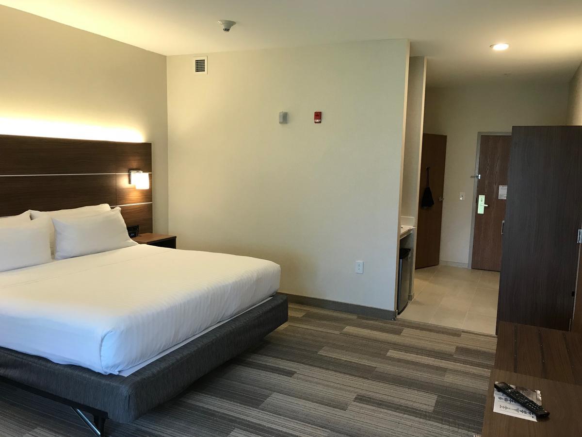 Holiday Inn Express Rochester-Victor By Ihg Esterno foto