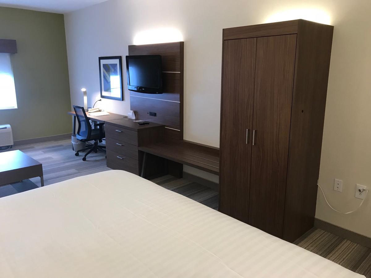 Holiday Inn Express Rochester-Victor By Ihg Esterno foto